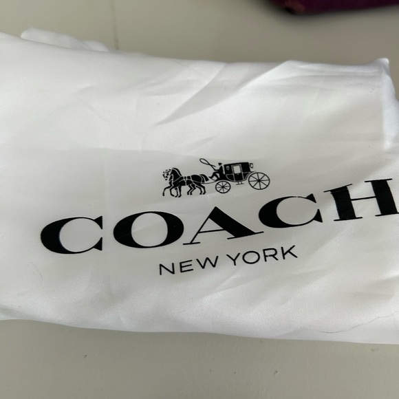Coach purse - Picture 5 of 16
